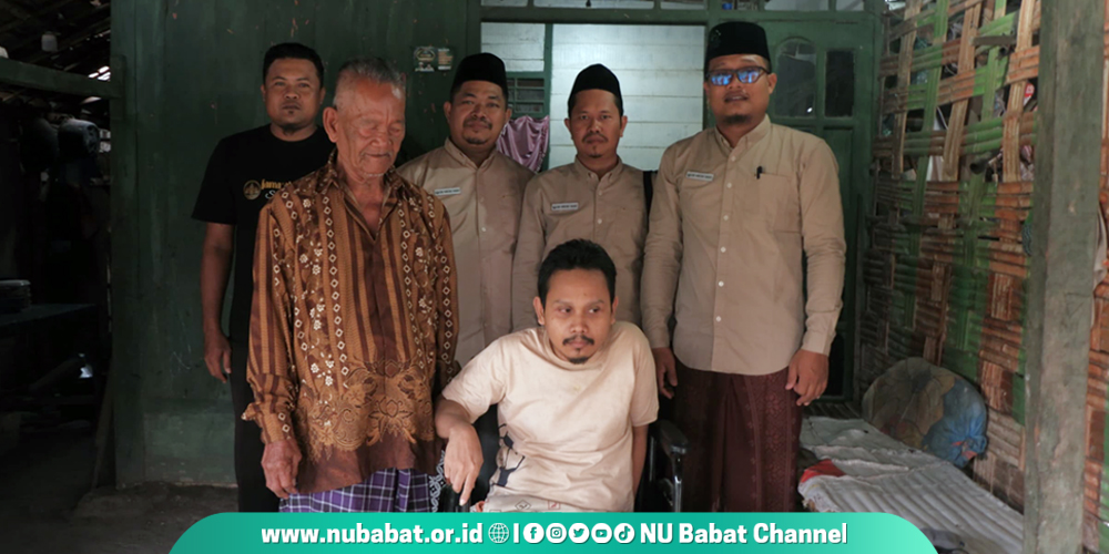 Peduli Penyandang Disabilitas, MWCNU Babat Berikan Bantuan Kursi Roda